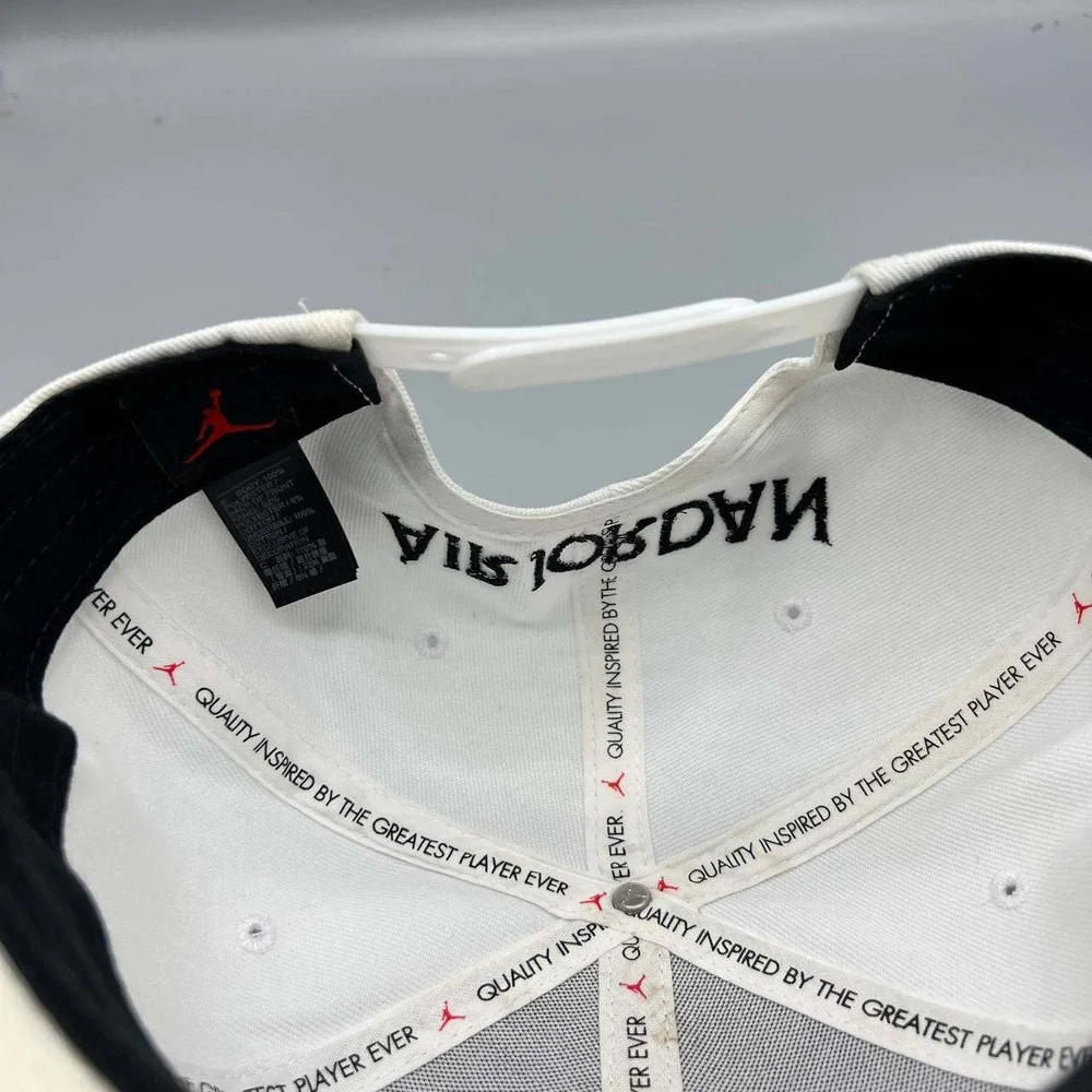 Air Jordan Pro Hat Men White‎ Embroidered Logo Jumpman Nike Snap Back Cap